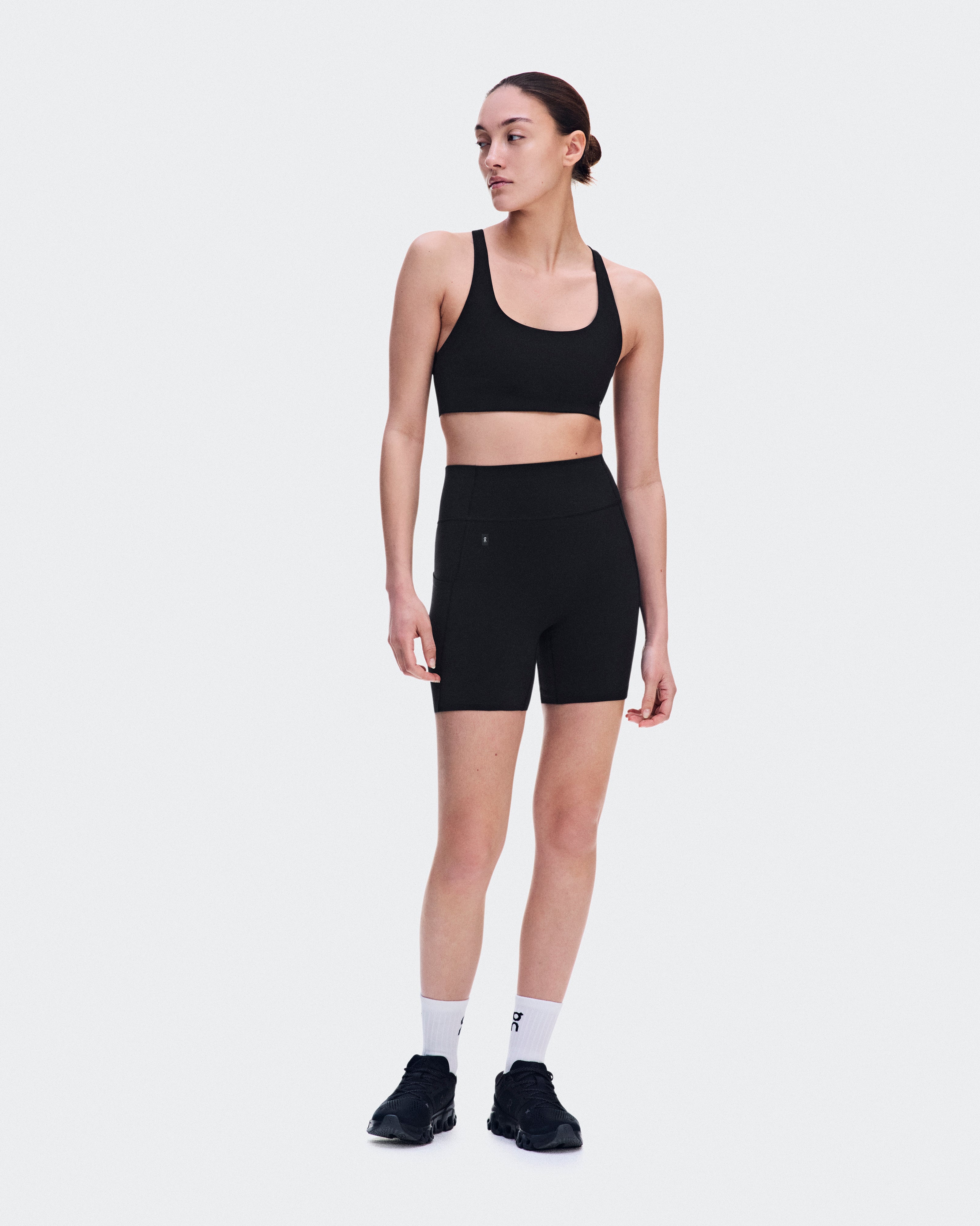 Studio Leggings Short 6" Calza Mujer Negro