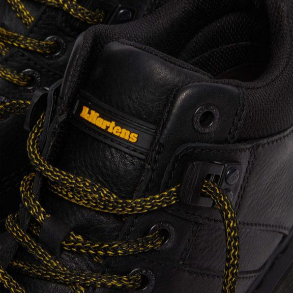 Zapato Woodard de Cuero Grizzly Dr. Martens