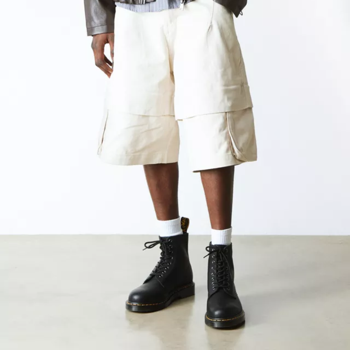 Bota 1460 Hombre de Cuero Ambassador Dr. Martens