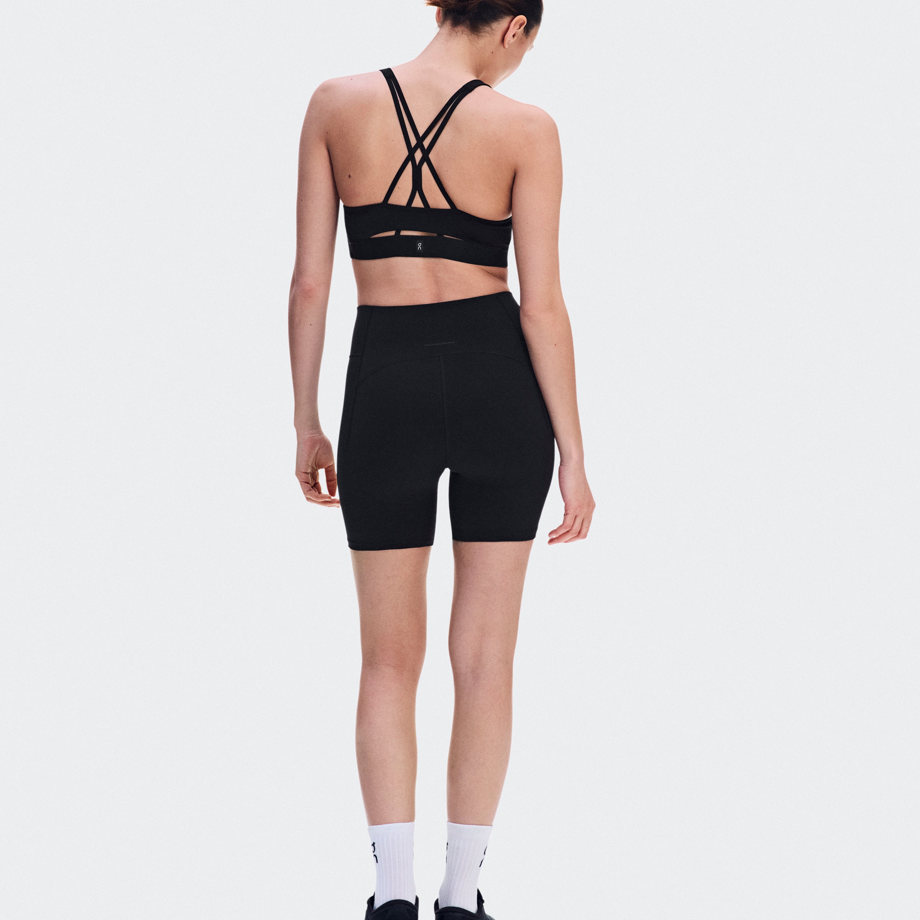 Studio Leggings Short 6" Calza Mujer Negro