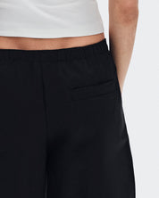 Short On Bermuda Shorts Mujer Negro