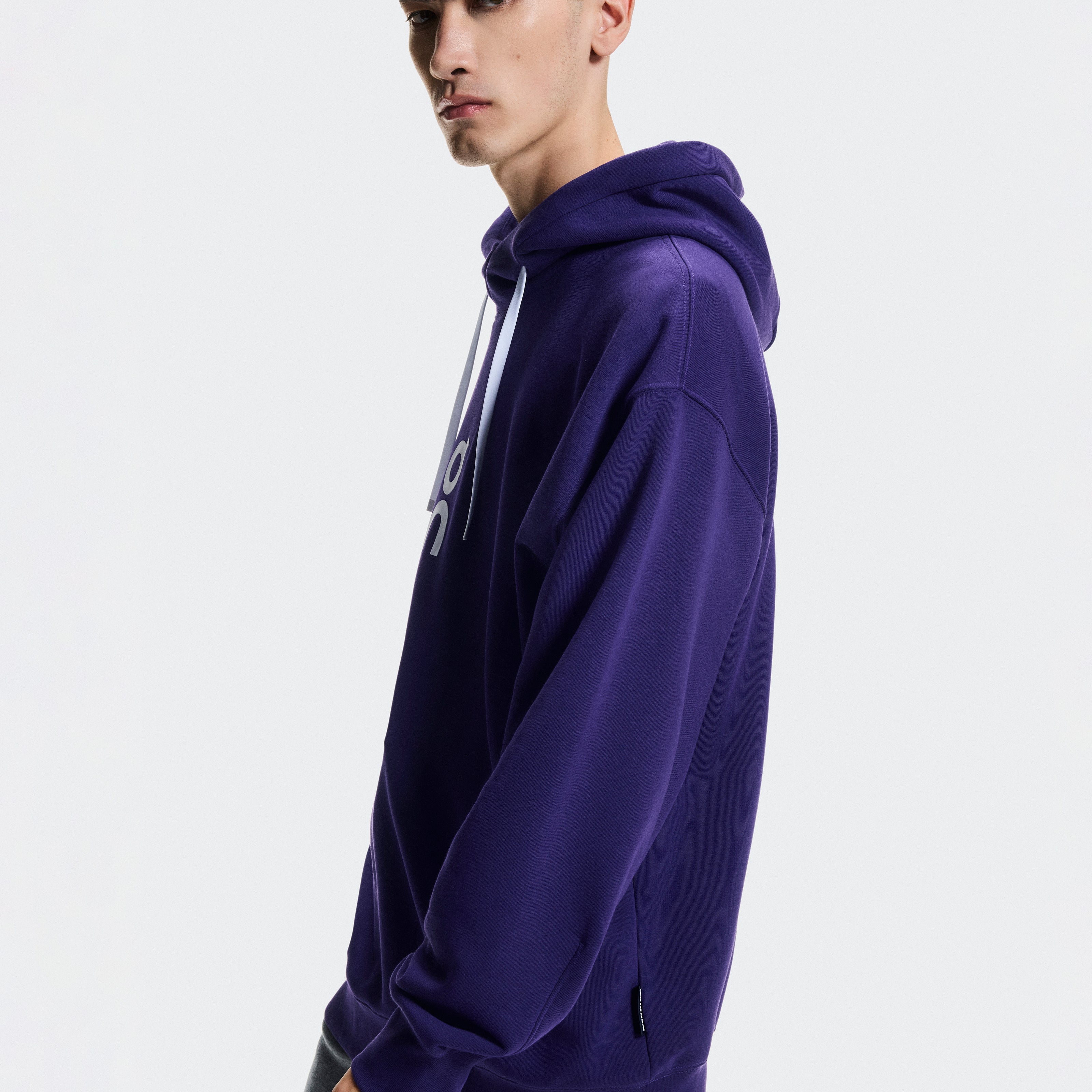 Polerón On Club Hoodie Hombre Morado