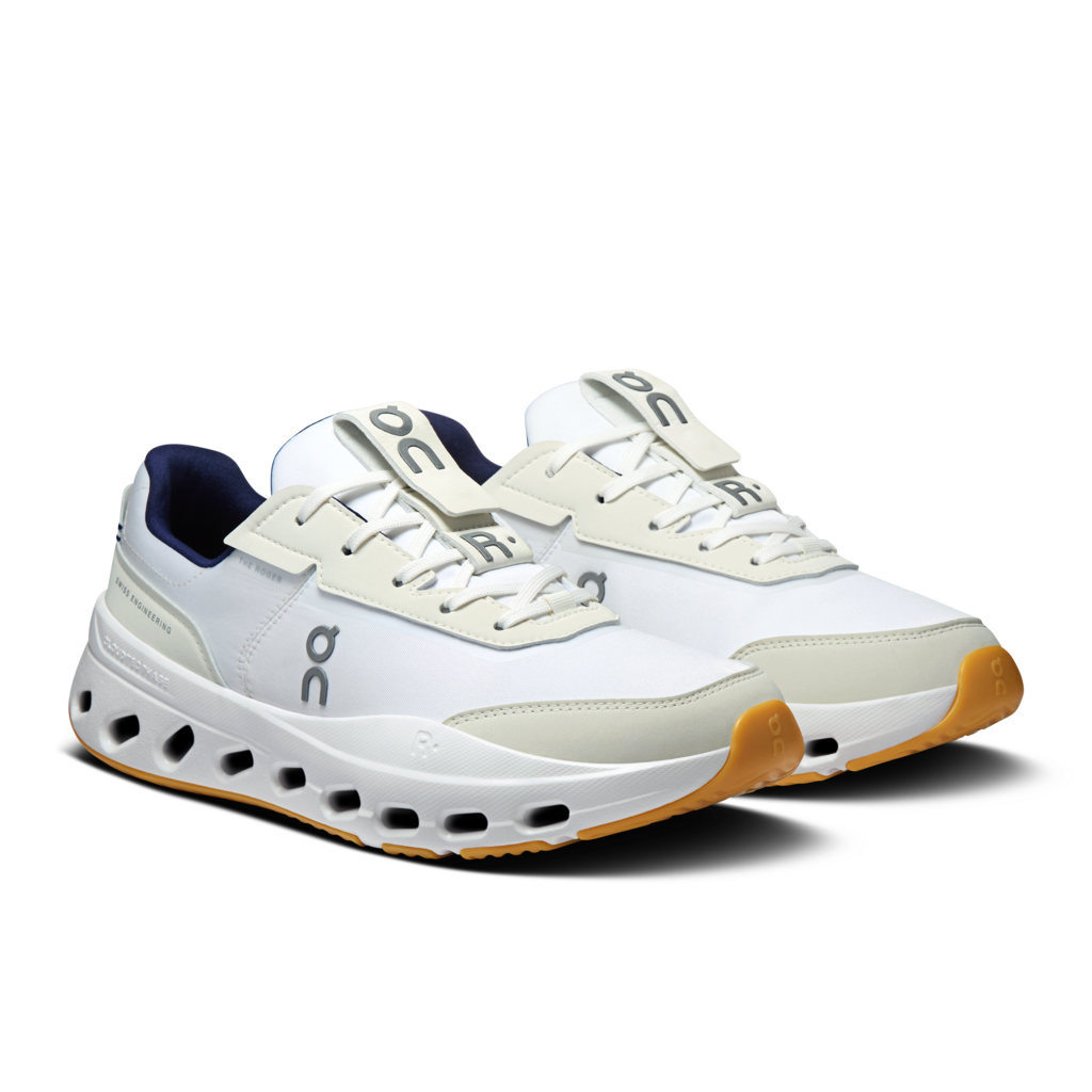 CreateSmallPNG-3WG10320148-the_roger_wildcard-ss26-white_midnight-w-1x1-g6.png