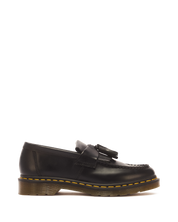 Mocasines Adrian Yellow Stitch de cuero Smooth con borla Dr. Martens - vista frontal