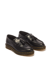 Mocasines Adrian Yellow Stitch de cuero Smooth con borla Dr. Martens - imagen 5