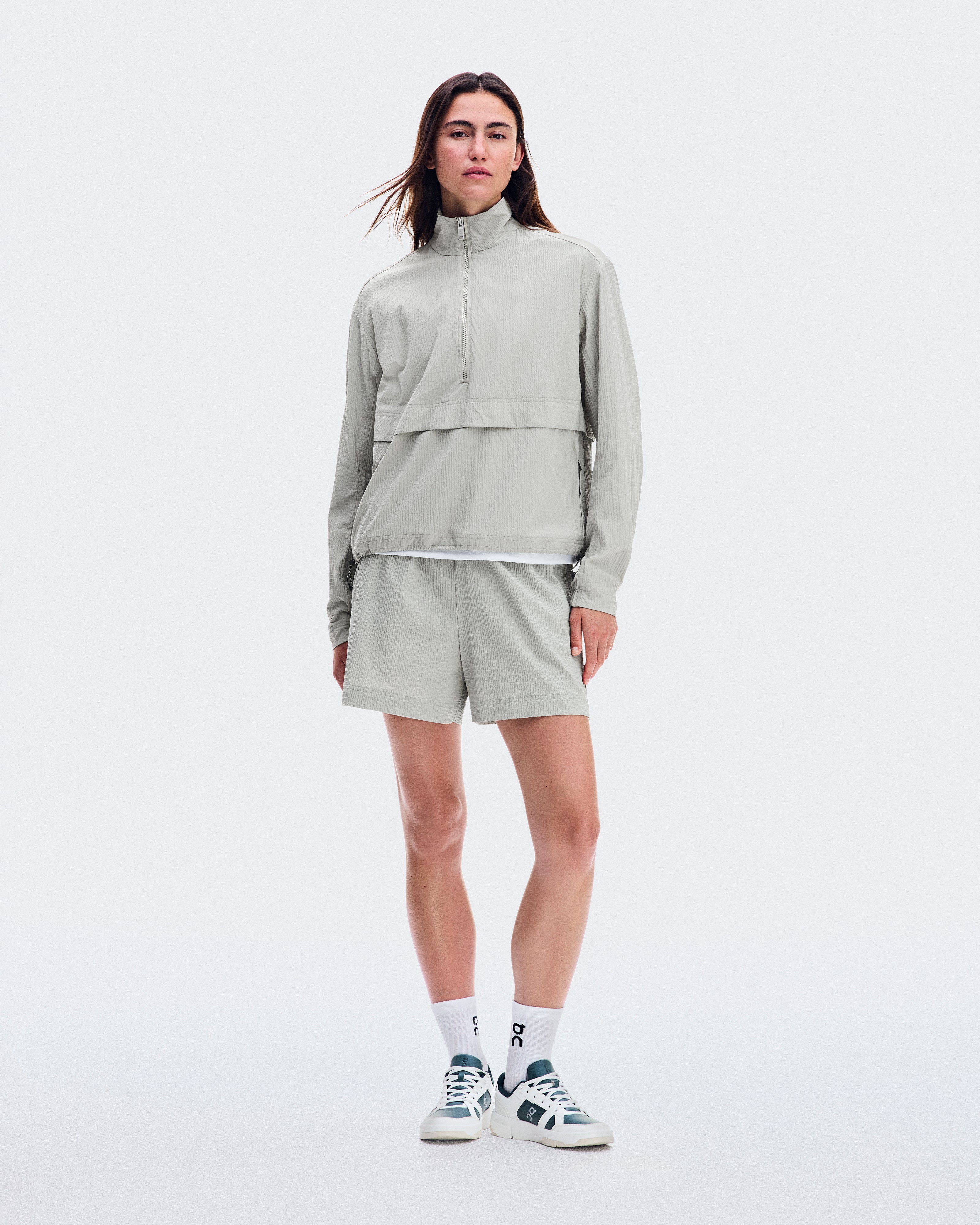Polerón On Courtside 1/2 Zip Eaze Mujer Gris