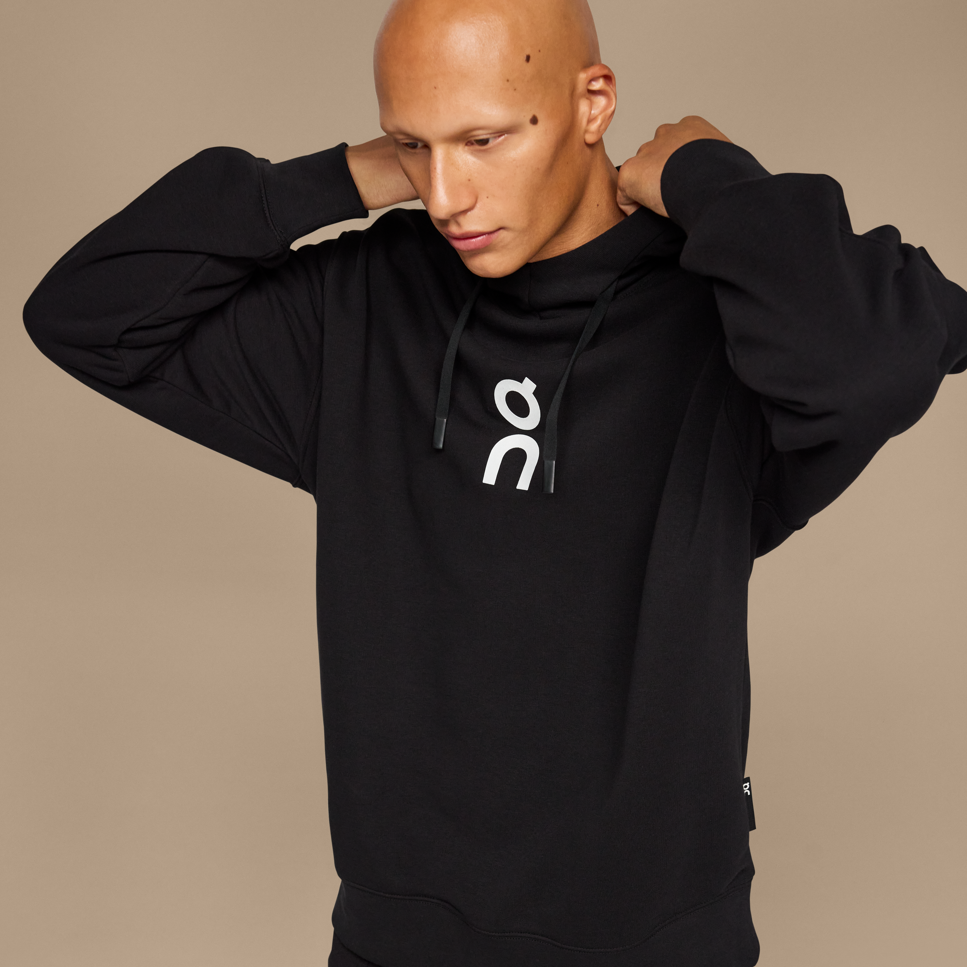 Club Hoodie Polerón Hombre Negro